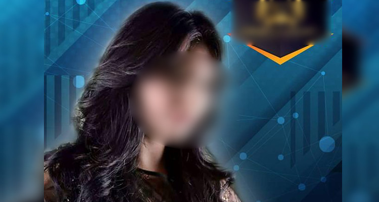 فنانة استعراضية بطاقة إيداع بالسجن