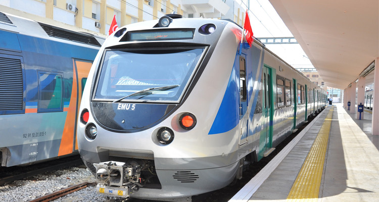 إلغاء جميع سفرات القطارات الإضافية على خط أحواز العاصمة 