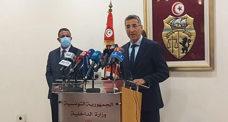 وزير الداخلية: وفرنا لكل من تم وضعه رهن الإقامة الجبرية كل أسباب الراحة