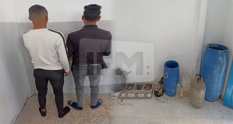 القيروان: قوات الأمن تداهم فضاء عشوائيا لتصنيع مشروب ''التاكيلا''