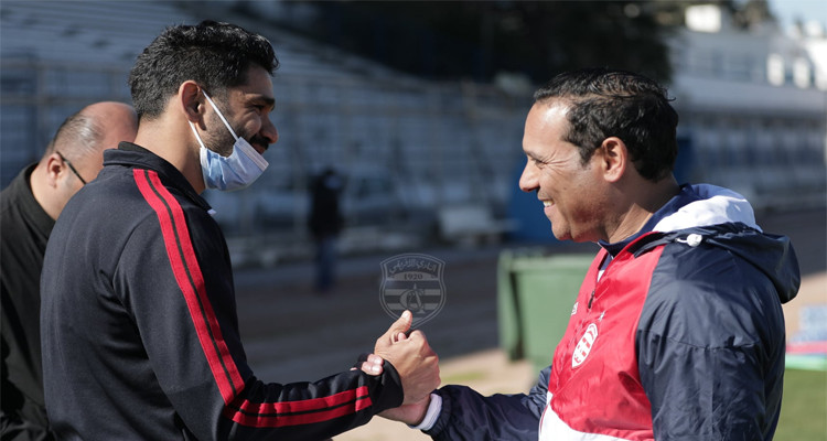 قبل خوض مغامرته السعودية: العيفة يودع زملائه بالنادي الافريقي 