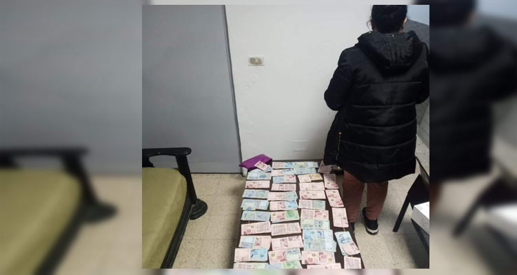 القبض على أجيرة تعمدت سرقة أموال مشغلها