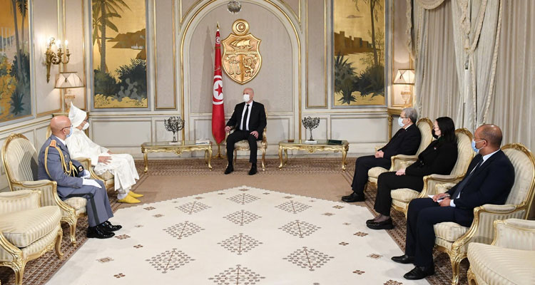 رئيس الجمهورية يتسلم أوراق اعتماد سفراء عدد من الدول الشقيقة والصديقة 