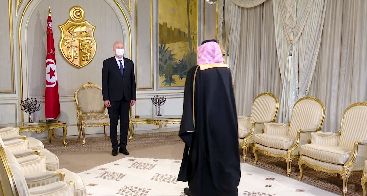 رئيس الدولة يستقبل الرئيس التنفيذي للصندوق السعودي للتنمية