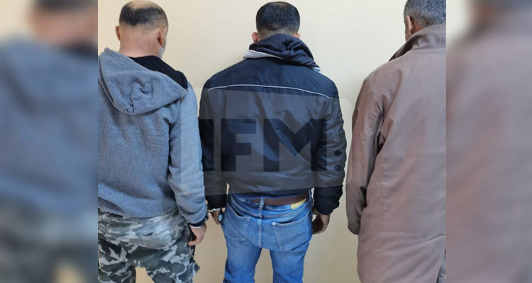 القبض على أفراد عصابة قاموا بالسطو على أحد الفنادق المغلقة 