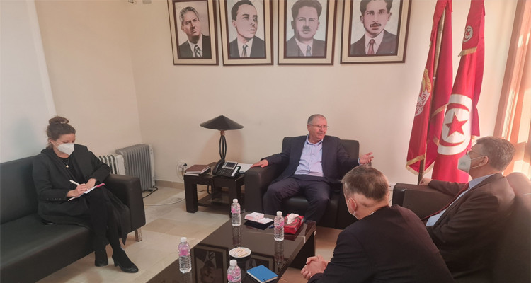 لدى استقباله سفير ألمانيا: الطبوبي يؤكد أهمية دعم أصدقاء تونس لتجاوز أزمتها