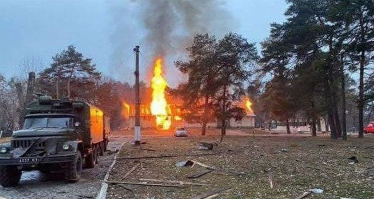 طالبان تعرب عن قلقها وتدعو الروس والأكرانيين إلى ضبط النفس