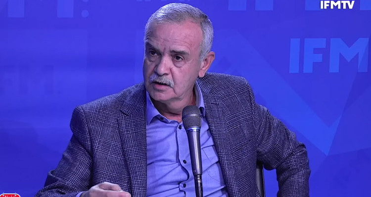 النادي الصفاقسي يرجو شفاء عاجلا لرئيسه الأسبق صلاح الزحاف 