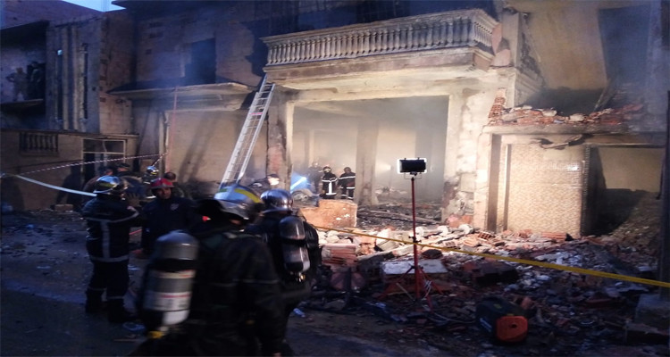 الجزائر: انفجار بمخزن لمواد التجميل يودي بحياة 8 أشخاص 