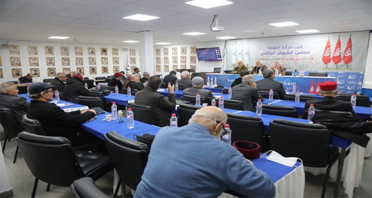 النهضة تستنكر إغراق الإدارة بالتعيينات المشبوهة القائمة على الولاءات 
