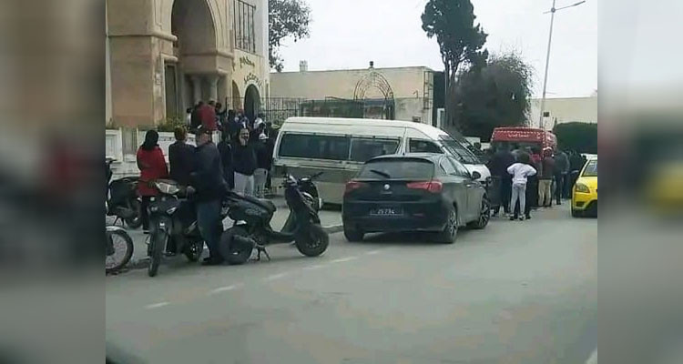 العثور على جثة شاب بأحد الفضاءات التجارية المغلقة