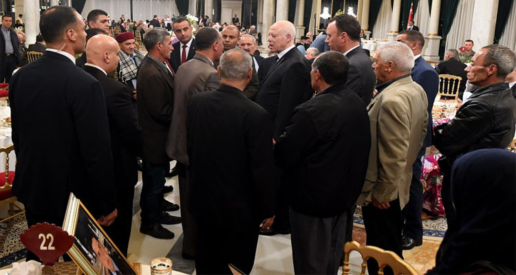 رئيس الدولة: يخافون الاستفتاء كما خافوا من الاستشارة لأنهم يخشون إرادة الشعب 