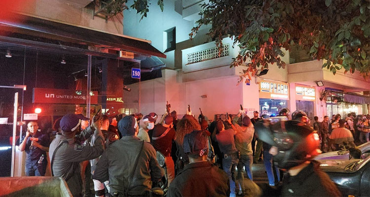 إطلاق نار على حانة بتل أبيب يخلّف قتيلين و9 جرحى 