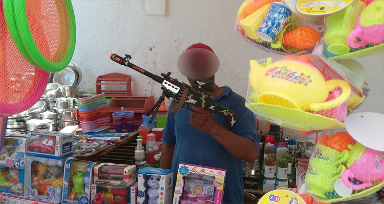 وزارتا الصحة والتجارة: لا لاقتناء الألعاب الخطيرة على الأطفال 