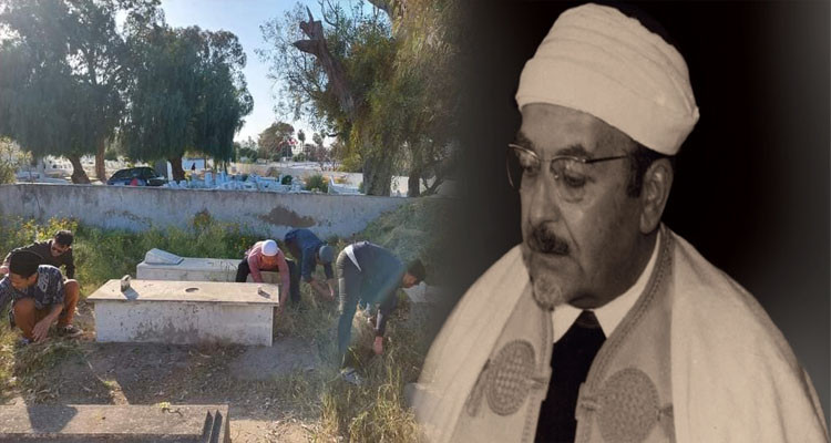 سفير أندونيسيا وعدد من طلبة بلاده يتعهدون  قبر العلامة محمد فاضل بن عاشور 