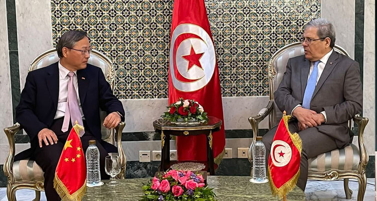 وضعية الطلبة التونسيين بالجامعات الصينية تتصدر لقاء الجرندي بالسفير جيانغو 