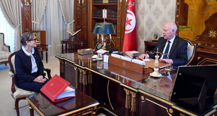 في لقائه ببودن: رئيس الدولة يؤكد أهمية الحفاظ على السلم الأهلية