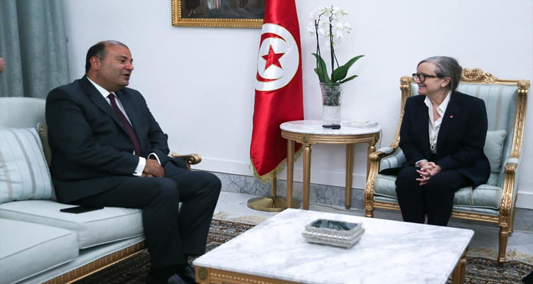 في لقائه برئيسة الحكومة: حنفي يحث رجال الأعمال العرب على الاستثمار بتونس 