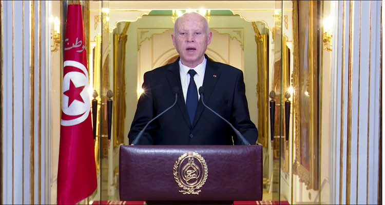 رئيس الدولة: قوى الردة بدل الاعتكاف في المساجد اعتكفت للتآمر على البلاد  