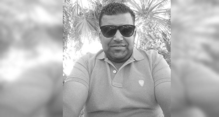 وفاة أحد عملة مصنع الاسمنت الأبيض متأثرا بإصاباته