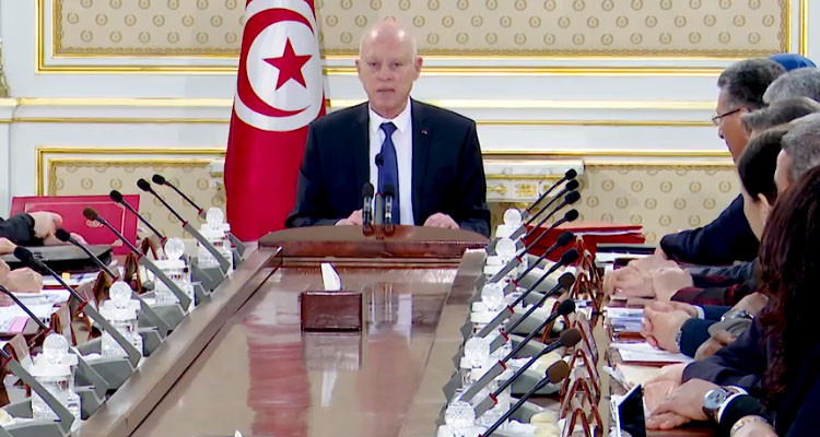 رئيس الدولة: لم يعد مسموحا القبول بعدالة للفقراء وأخرى للأثرياء (فيديو) 