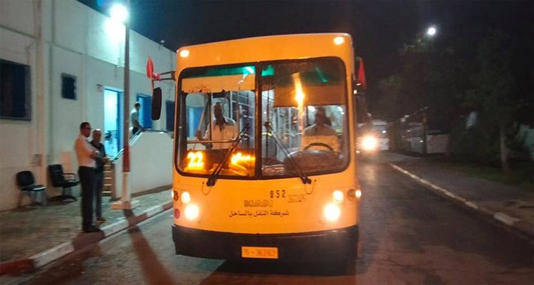 شركة النقل بالساحل تسجل  ركنا عشوائيا للحافلات وإفراغ عجلاتها من الهواء