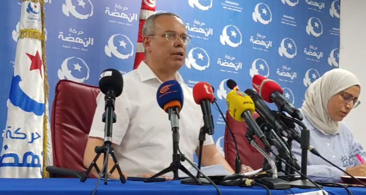 الخميري: ''الانقلاب البغيض أظهر عجزه وسعيّد لا شغل له إلا تجميع السلطات''