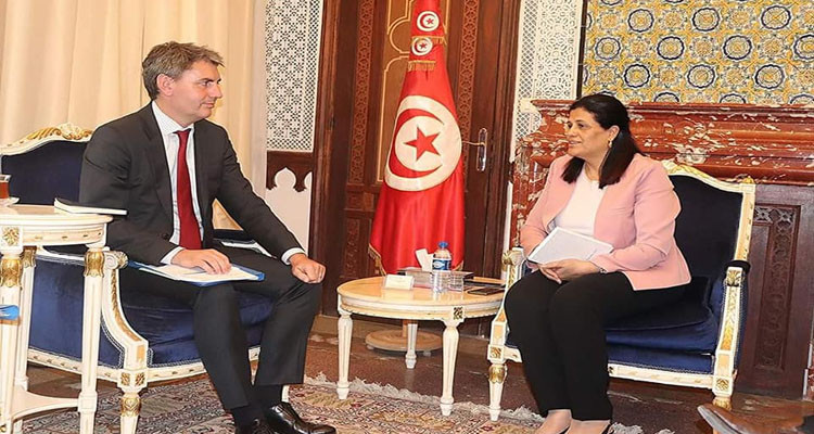 وزيرة المالية تستقبل مدير العمليات لدول الجوار ببنك الاستثمار الأوروبي