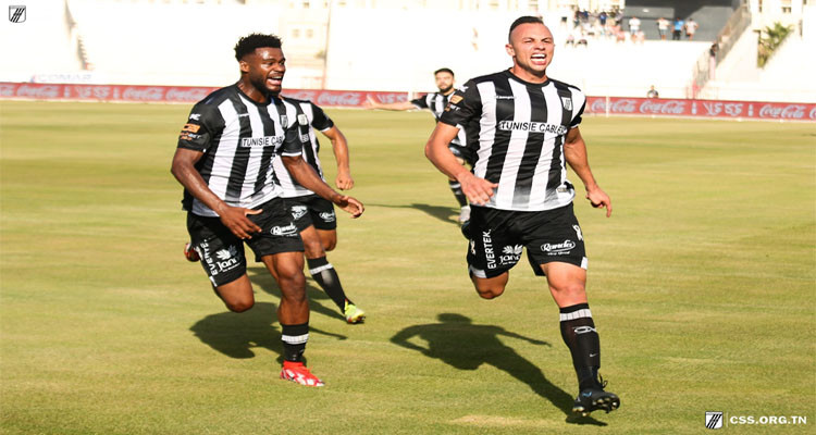 شادي الهمامي يمدد عقده مع النادي الرياضي الصفاقسي 