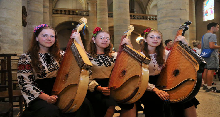 البرلمان الأوكراني يقرر منع بث الموسيقى الروسية 