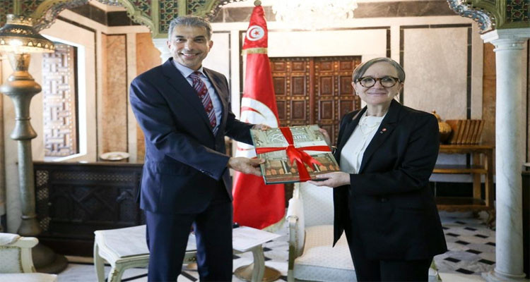 رئيسة الحكومة تستقبل السفير الكويتي بمناسبة انتهاء مهامه 