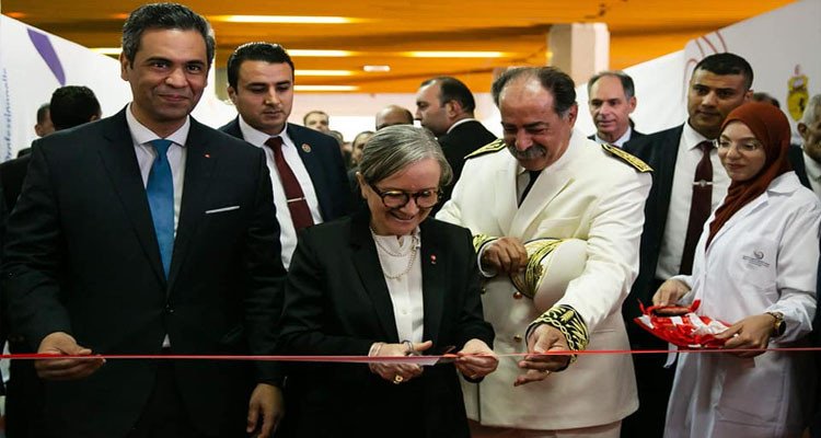 رئيسة الحكومة تفتتح المعرض الوطني للتكوين المهني بقصر المعارض بالكرم