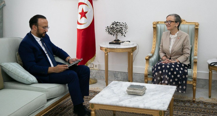 وزير تكنولوجيا الاتصال يطلع رئيسة الحكومة على تقدم مشروع المضمون الالكتروني
