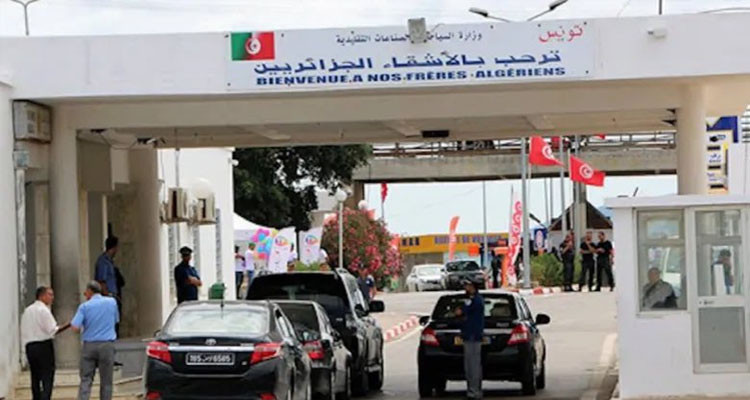 اعفاء الجزائريين المغادرين لتونس من اجراء مسحة تقصي عن الاصابة بكوفيد 19