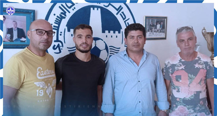الاتحاد المنستيري يمدد عقد لاعبه هيكل الشيخاوي 