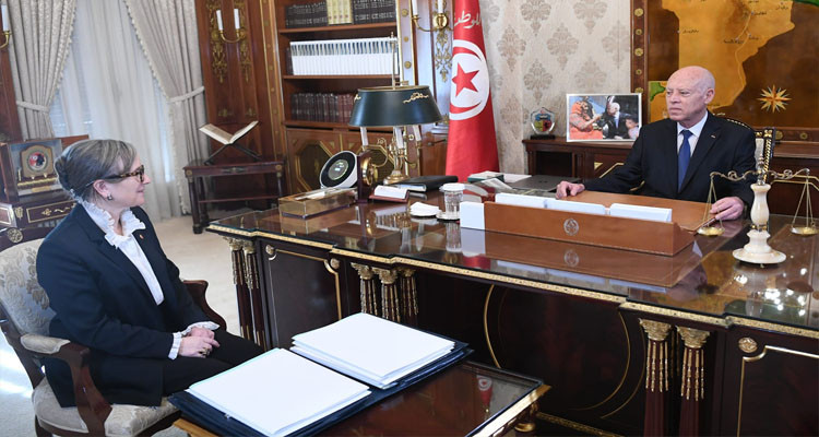 رئيس الدولة يتدارس مع رئيسة الحكومة سبل الحد من غلاء أسعار المواد الأساسية 