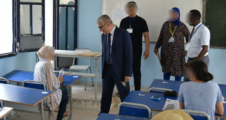 وزير التربية يضبط مواعيد امتحانات دورتي باكالوريا 2023