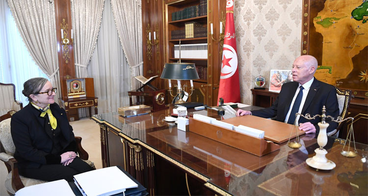 رئيس الدولة يطلع على جدول أعمال مجلس الوزراء القادم