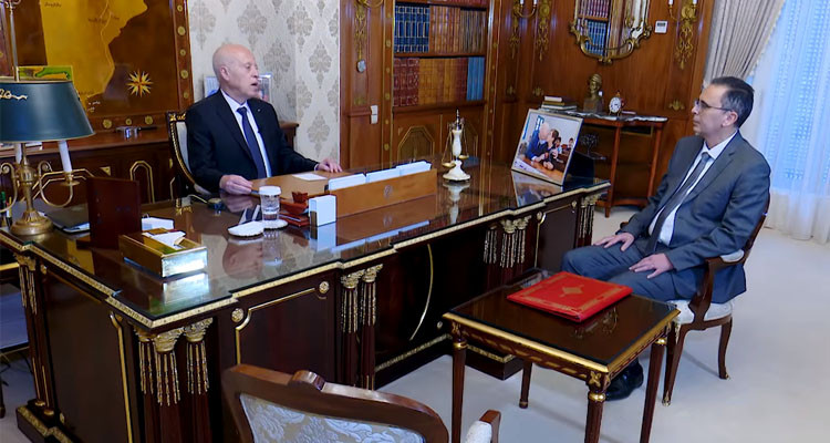 رئيس الدولة: انتهى استحواذ البعض على أراضي الدولة بعقود كتبت في جنح الظلام