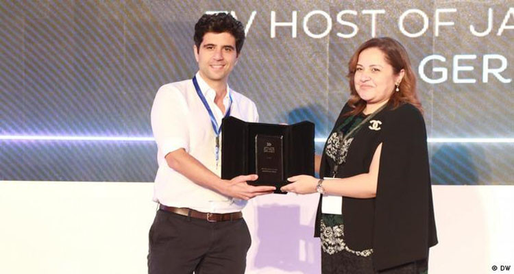 منتدى مصر للإعلام يكرّم المقدم بقناة دويتشه فيله جعفر عبد الكريم 