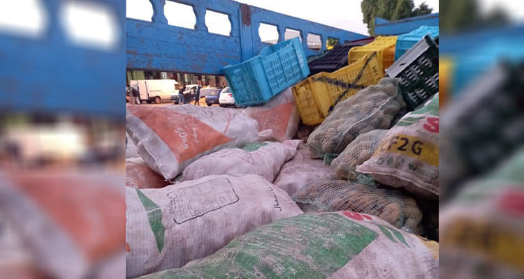 مصادرة طنين ونصف من البطاطا كانت محملة على إحدى الشاحنات 