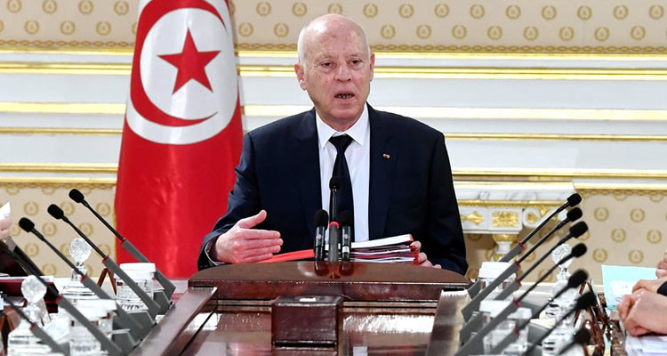 رئيس الدولة يوافق على قرض قدره 179 مليار موجه إلى التنمية الفلاحية بالقصرين