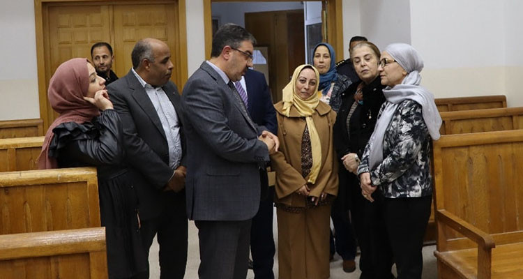 وزيرة العدل تأذن بإنجاز تدخل فوري لصيانة أرشيف المحكمة العقارية ببنزرت 