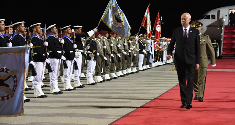 رئيس الجمهورية يعود إلى أرض الوطن قادما من الجزائر 