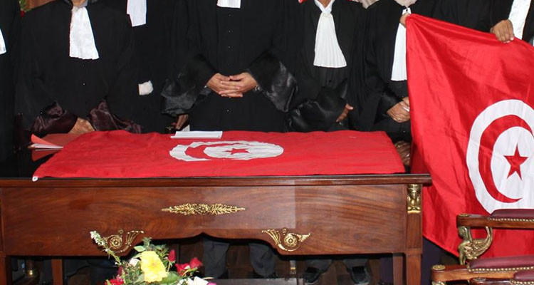 هيئة المحامين ترفض قانون المالية وتؤكد:''لا رجوع لما قبل 25 جويلية'' 