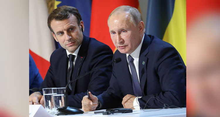 ماكرون: بوتين أخطأ في غزو أوكرانيا لكن فرصة الحوار لا تزال قائمة 