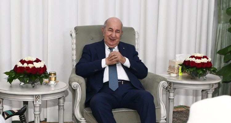 تبون: المعلم ليس موظفا ويجب أن يكون مرتاحا ماديا