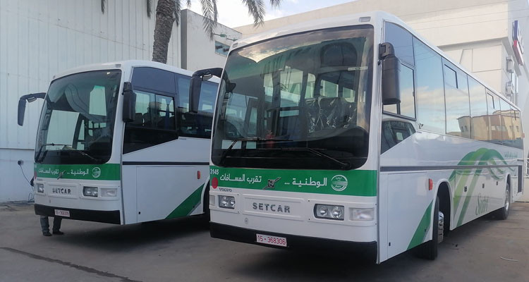 شركة النقل بين المدن تتسلم حافلتين جديدتين 