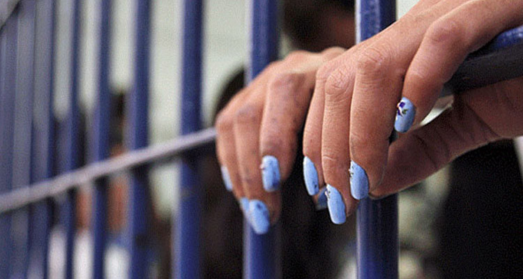 سيدي بوزيد: إيقاف إمرأة بعد ثبوت تحوزها على شهادة علمية مدلسة