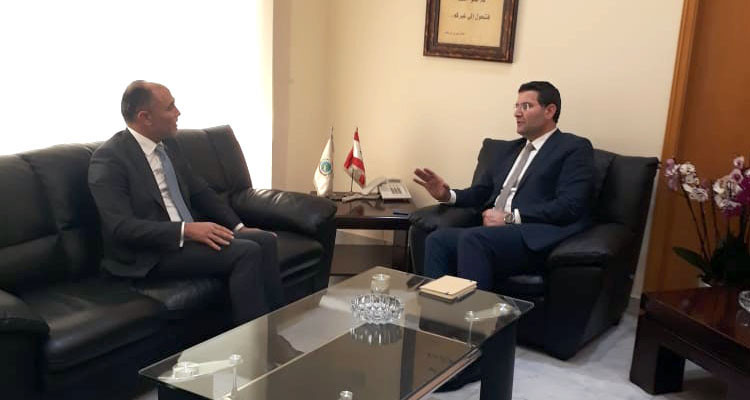 سفير تونس بلبنان يتباحث مع وزير الزراعة اللبنانية فرص التعاون بين البلدين 